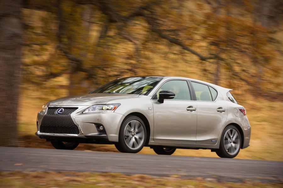  Lexus CT200h F-Sport 2014 года  (NA) (фото 26 из 41)